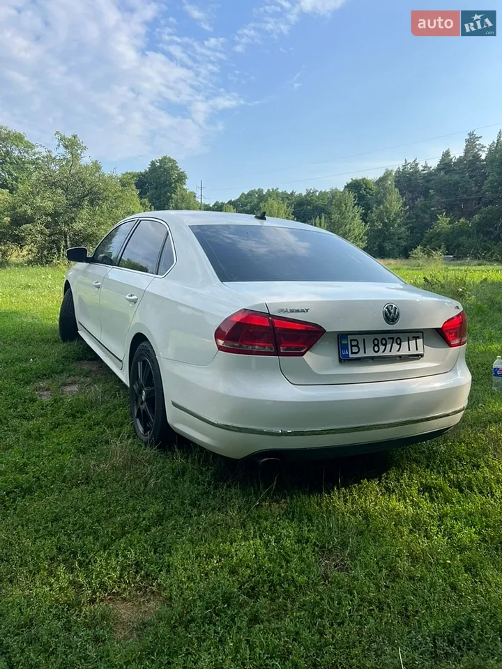 2013 Volkswagen Passat - мініатюра 3