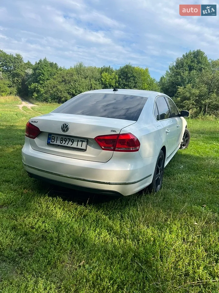 2013 Volkswagen Passat - мініатюра 4