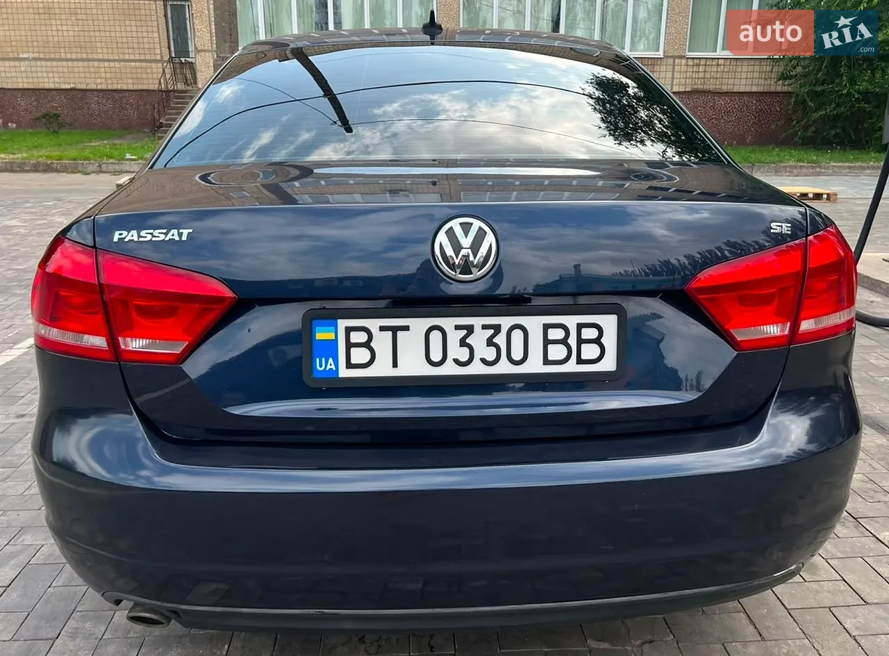 2012 Volkswagen Passat - мініатюра 3