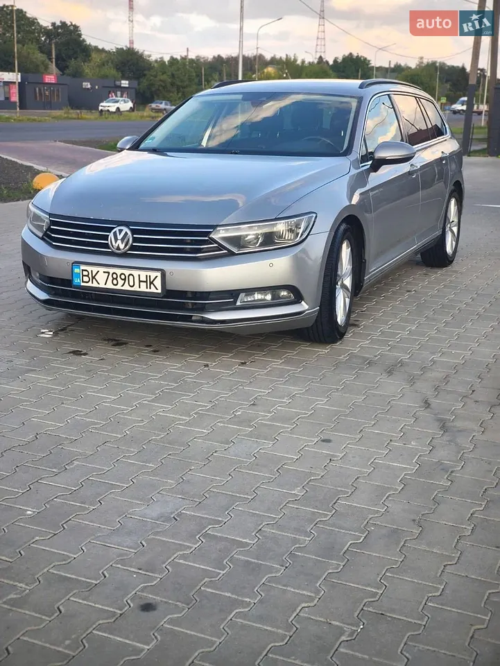 2015 Volkswagen Passat - фото 1