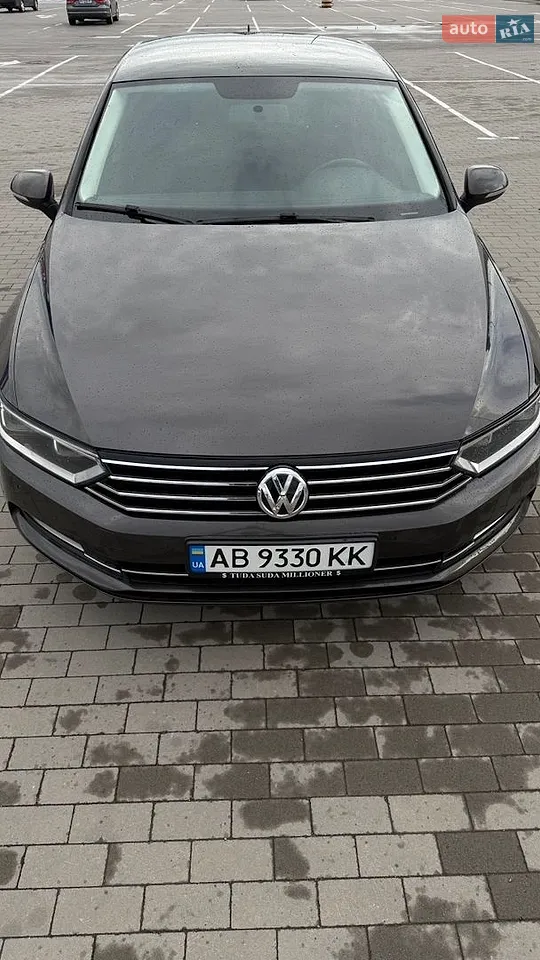 2015 Volkswagen Passat - мініатюра 2