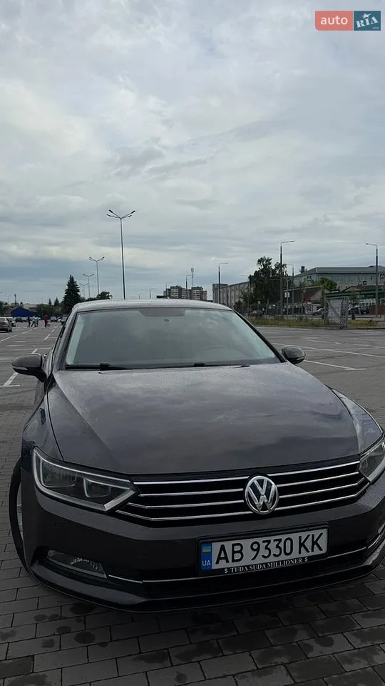 2015 Volkswagen Passat - фото 1