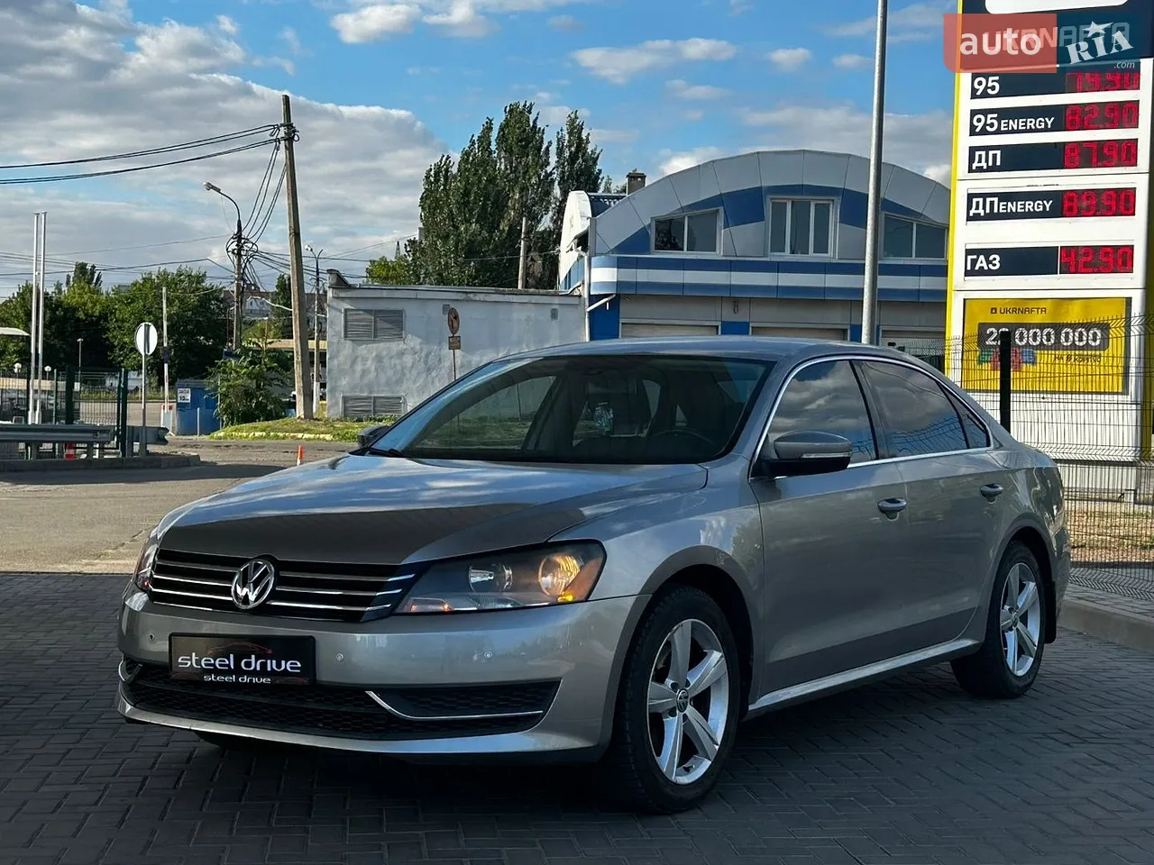 2013 Volkswagen Passat - фото 1