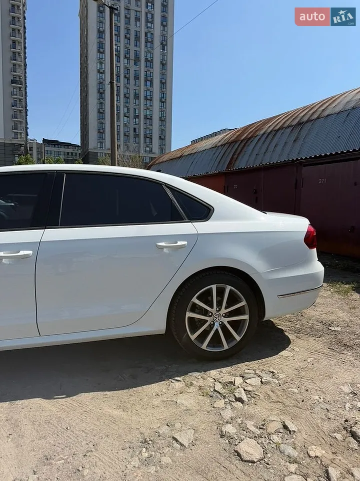 2018 Volkswagen Passat - мініатюра 5