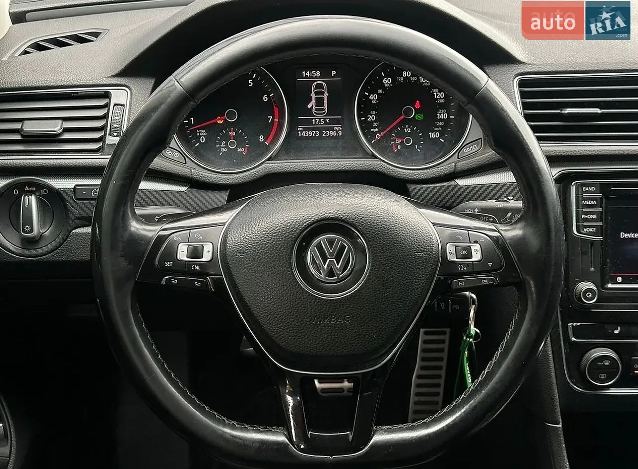 2016 Volkswagen Passat - мініатюра 2