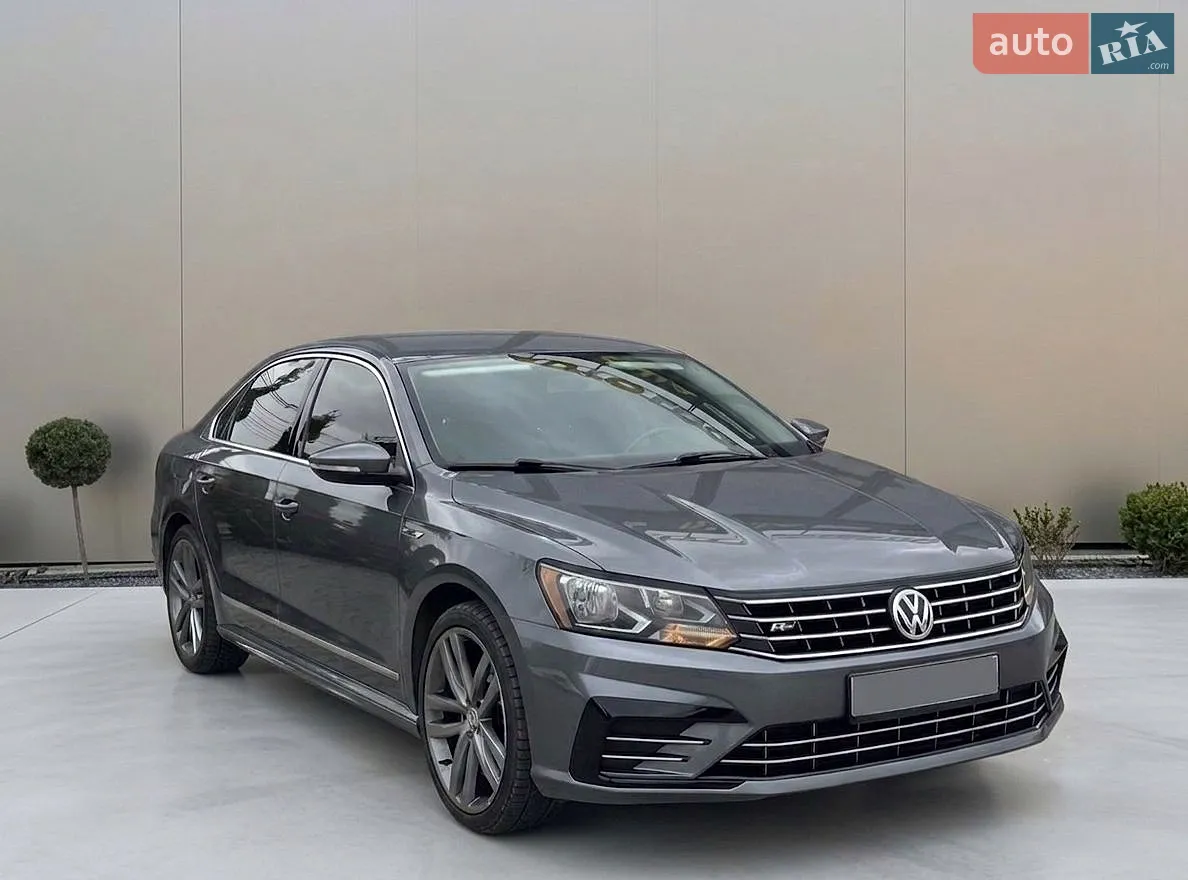 2016 Volkswagen Passat - фото 1