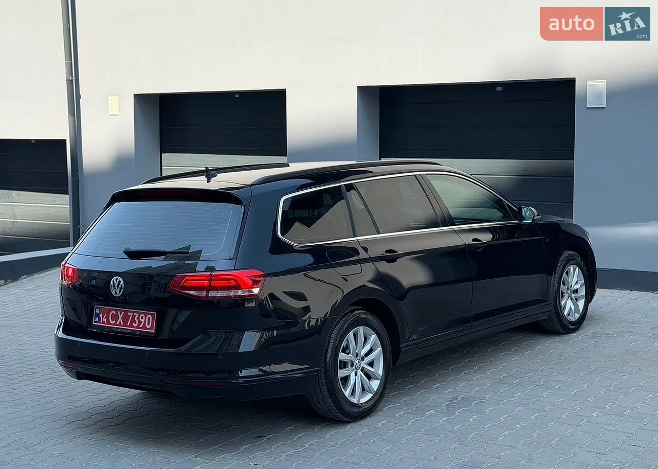 2019 Volkswagen Passat - мініатюра 3