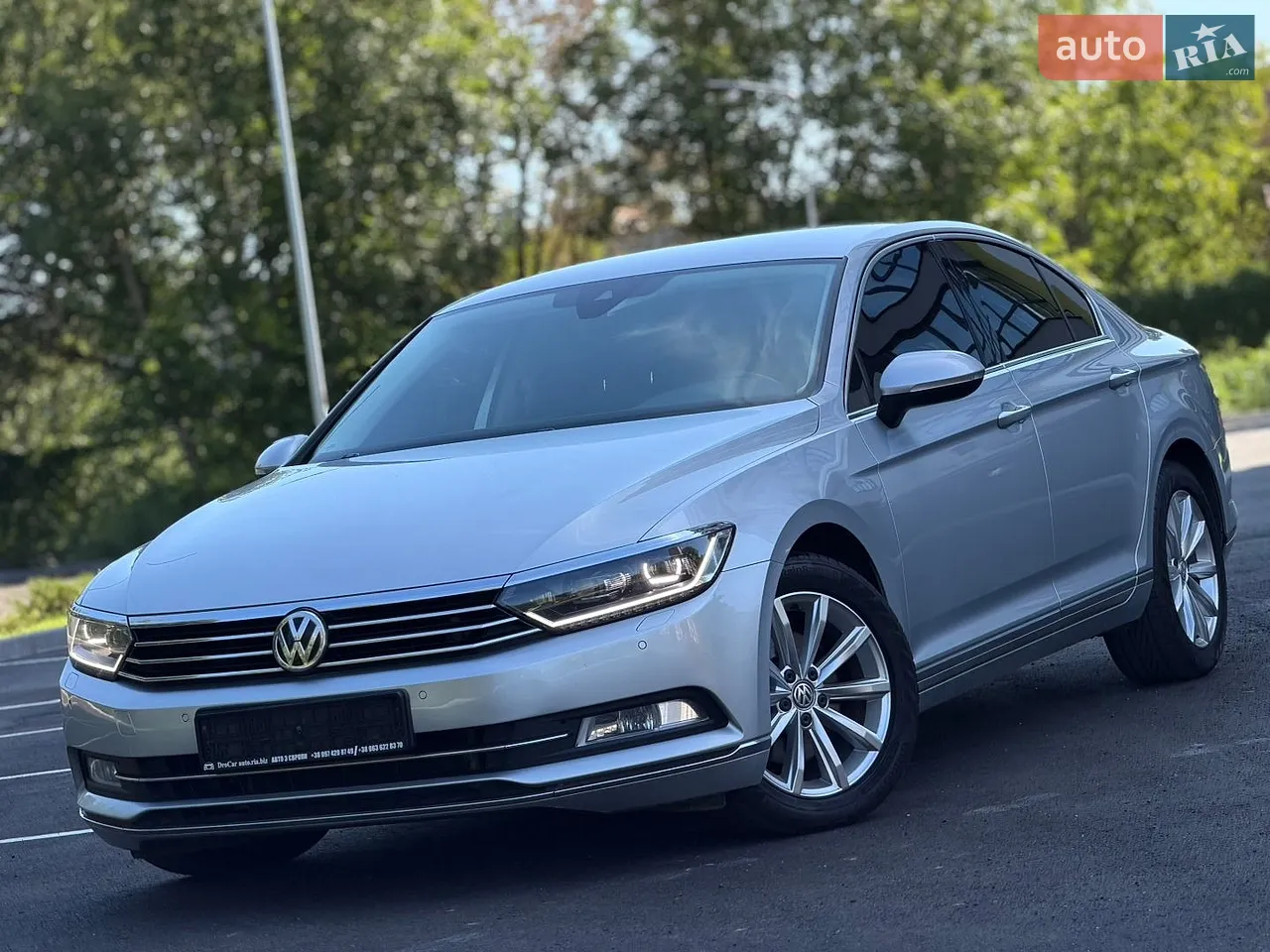 2016 Volkswagen Passat - мініатюра 5