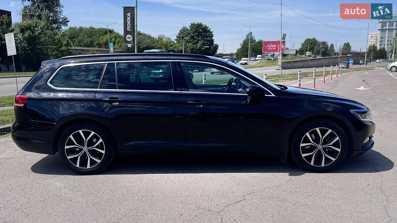 2019 Volkswagen Passat - мініатюра 4