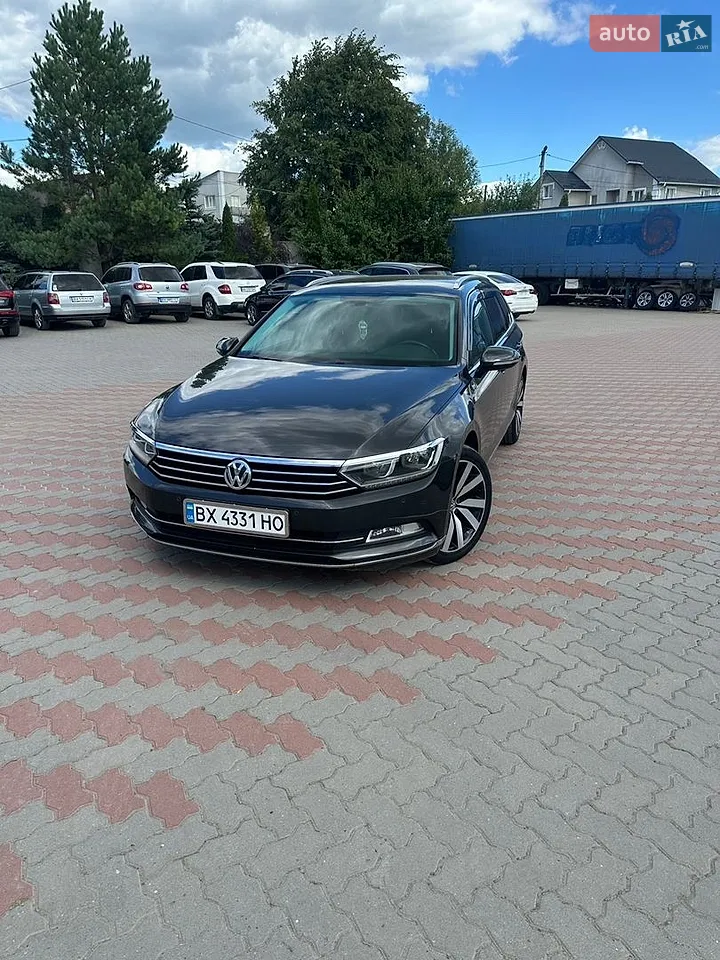 2018 Volkswagen Passat - фото 1