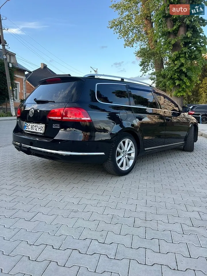 2011 Volkswagen Passat - фото 1