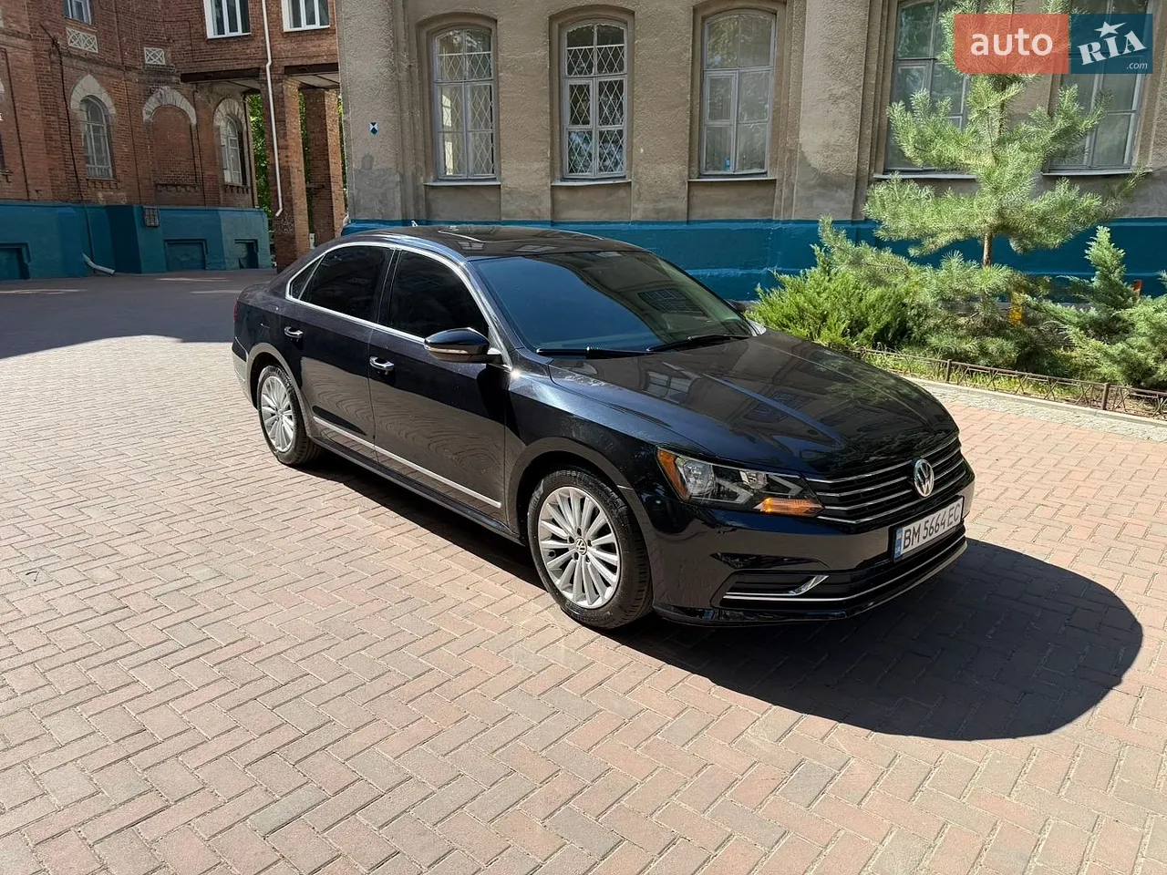 2016 Volkswagen Passat - мініатюра 2