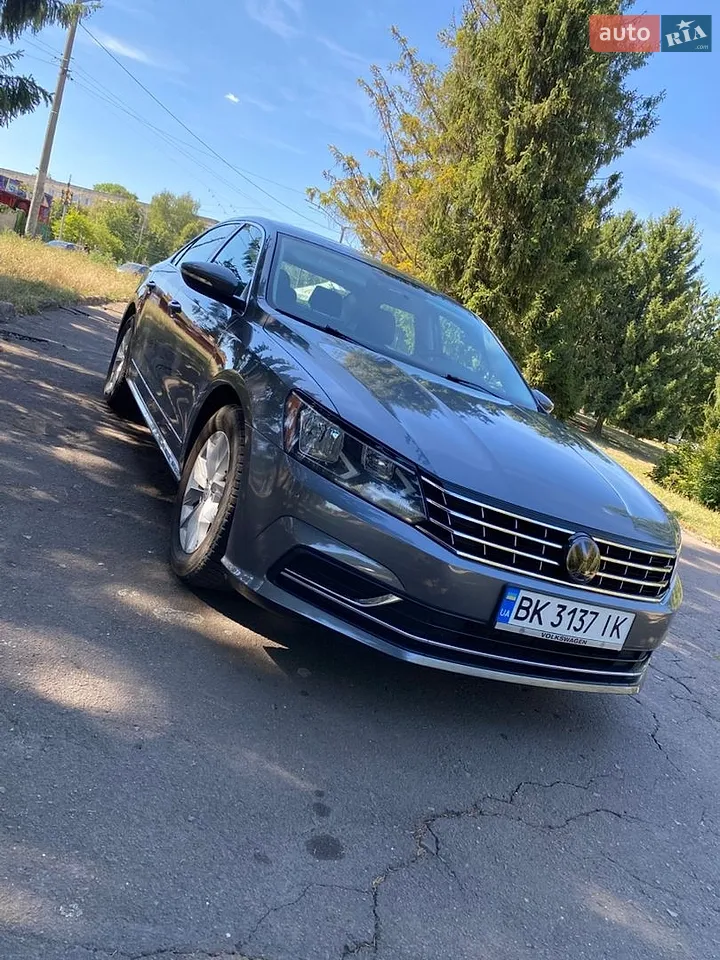 2017 Volkswagen Passat - мініатюра 5