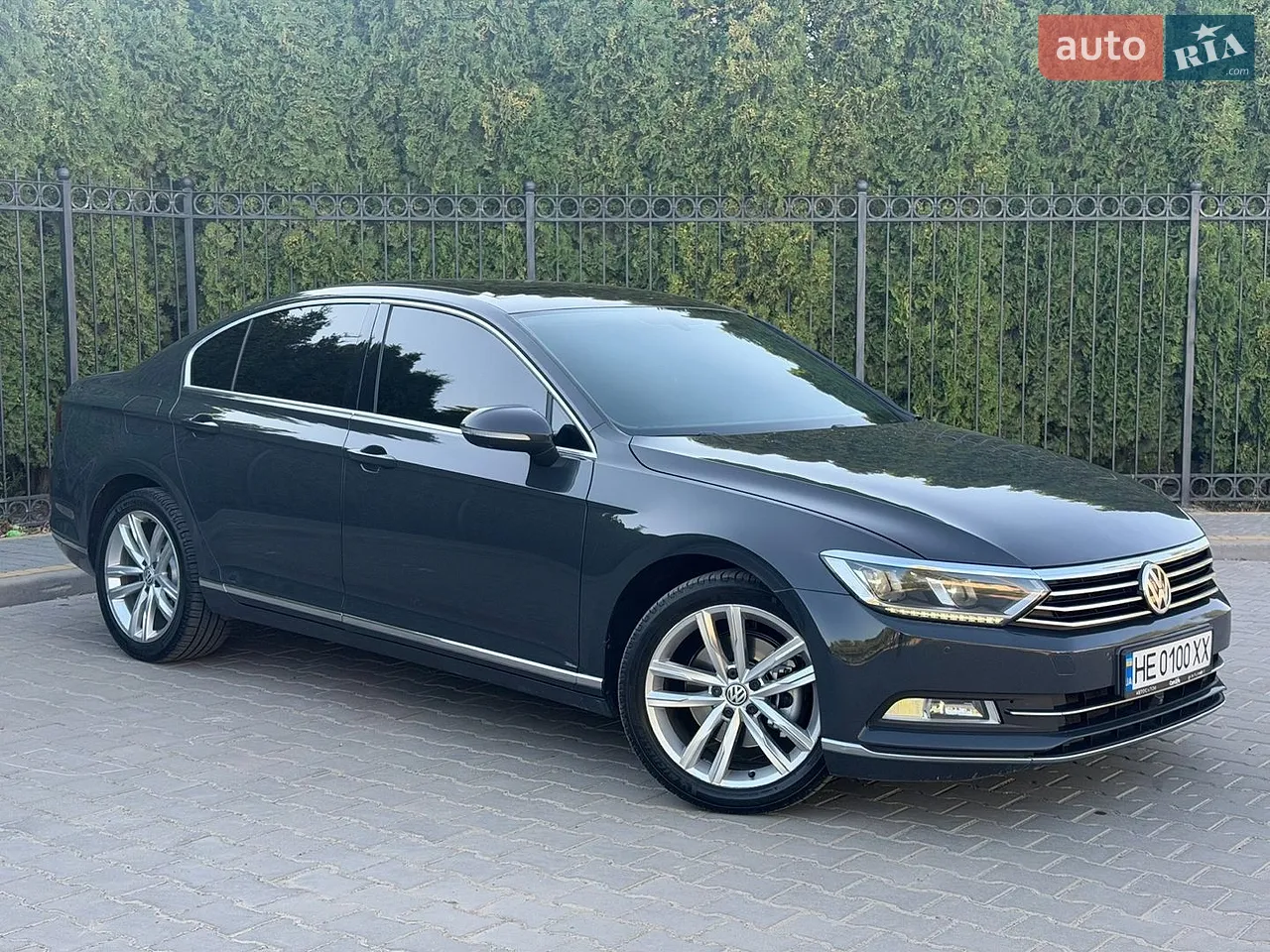 2015 Volkswagen Passat - мініатюра 2