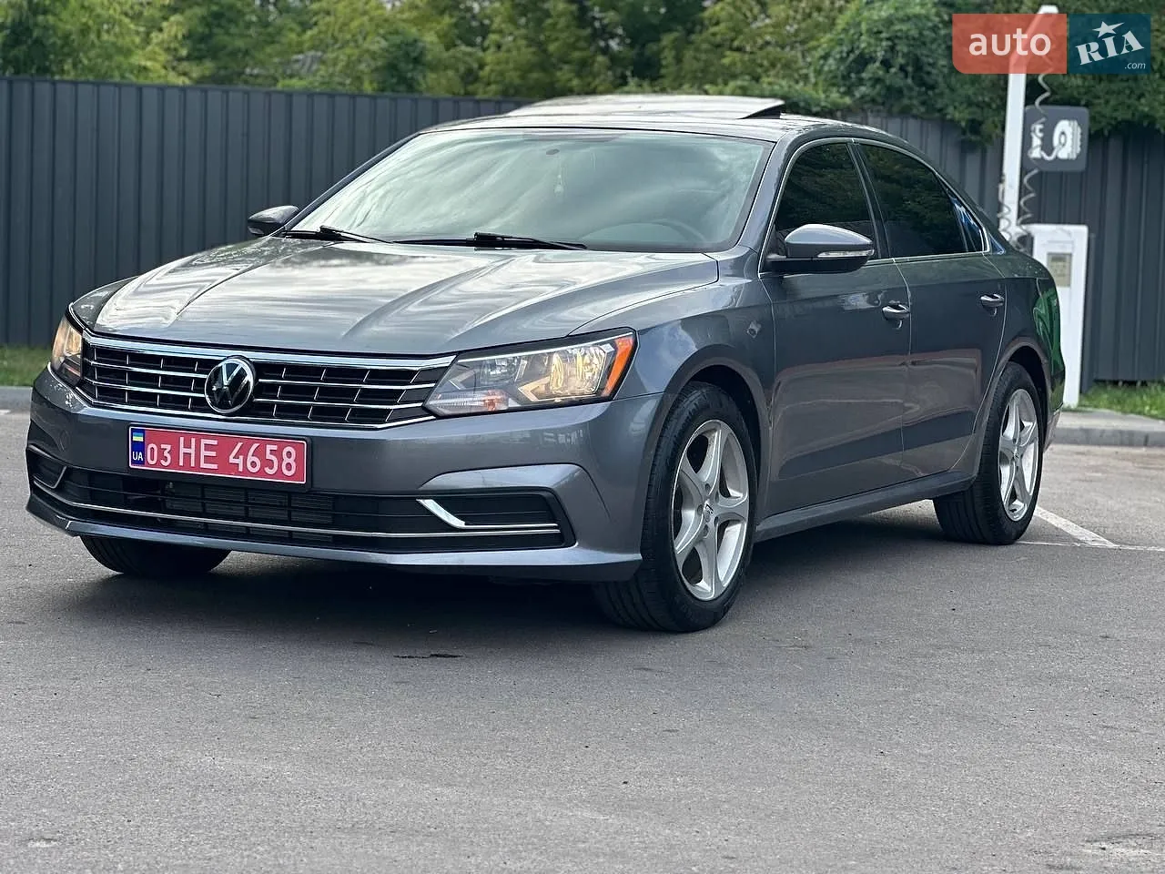 2018 Volkswagen Passat - мініатюра 2