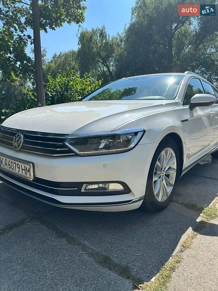 2016 Volkswagen Passat - мініатюра 3