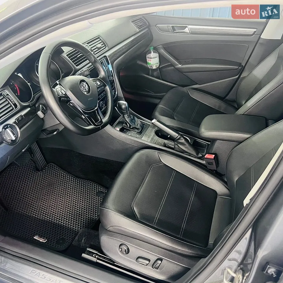 2017 Volkswagen Passat - мініатюра 4