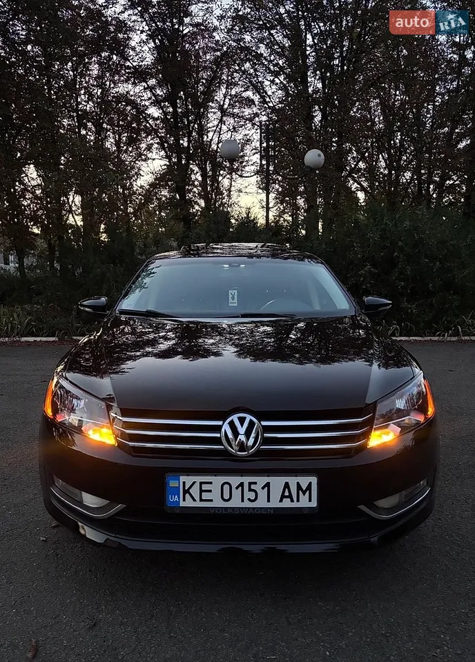2012 Volkswagen Passat - мініатюра 2