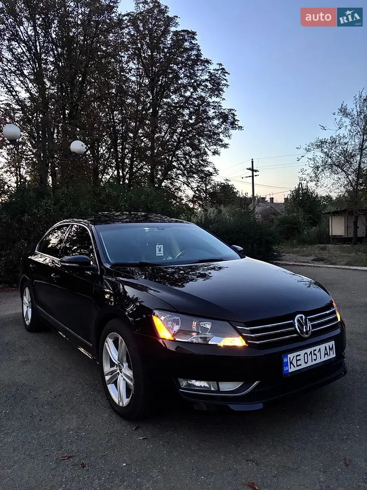 2012 Volkswagen Passat - мініатюра 3