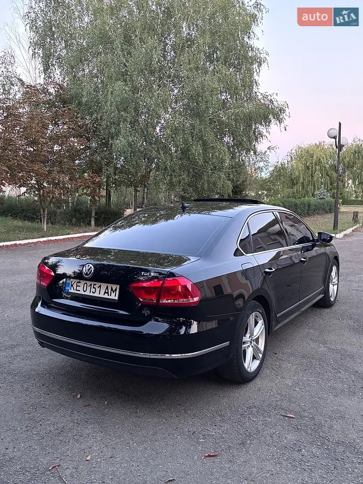 2012 Volkswagen Passat - мініатюра 5