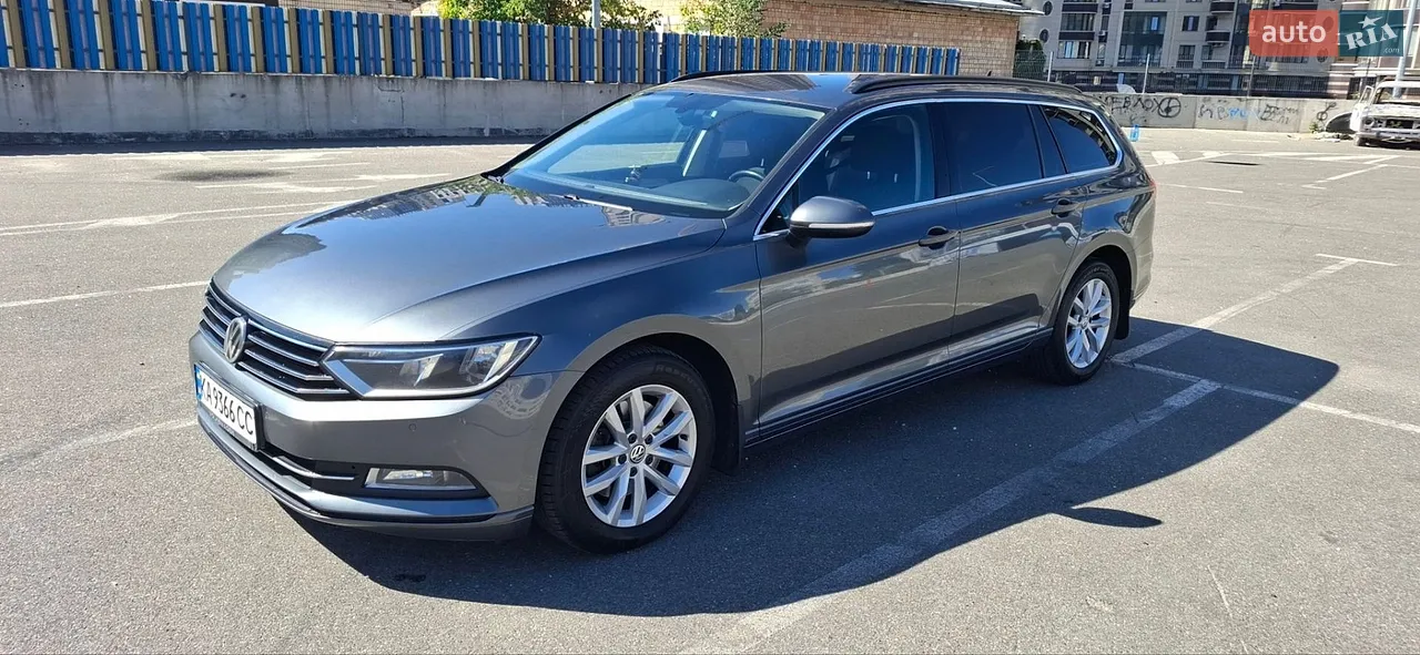 2016 Volkswagen Passat - мініатюра 2