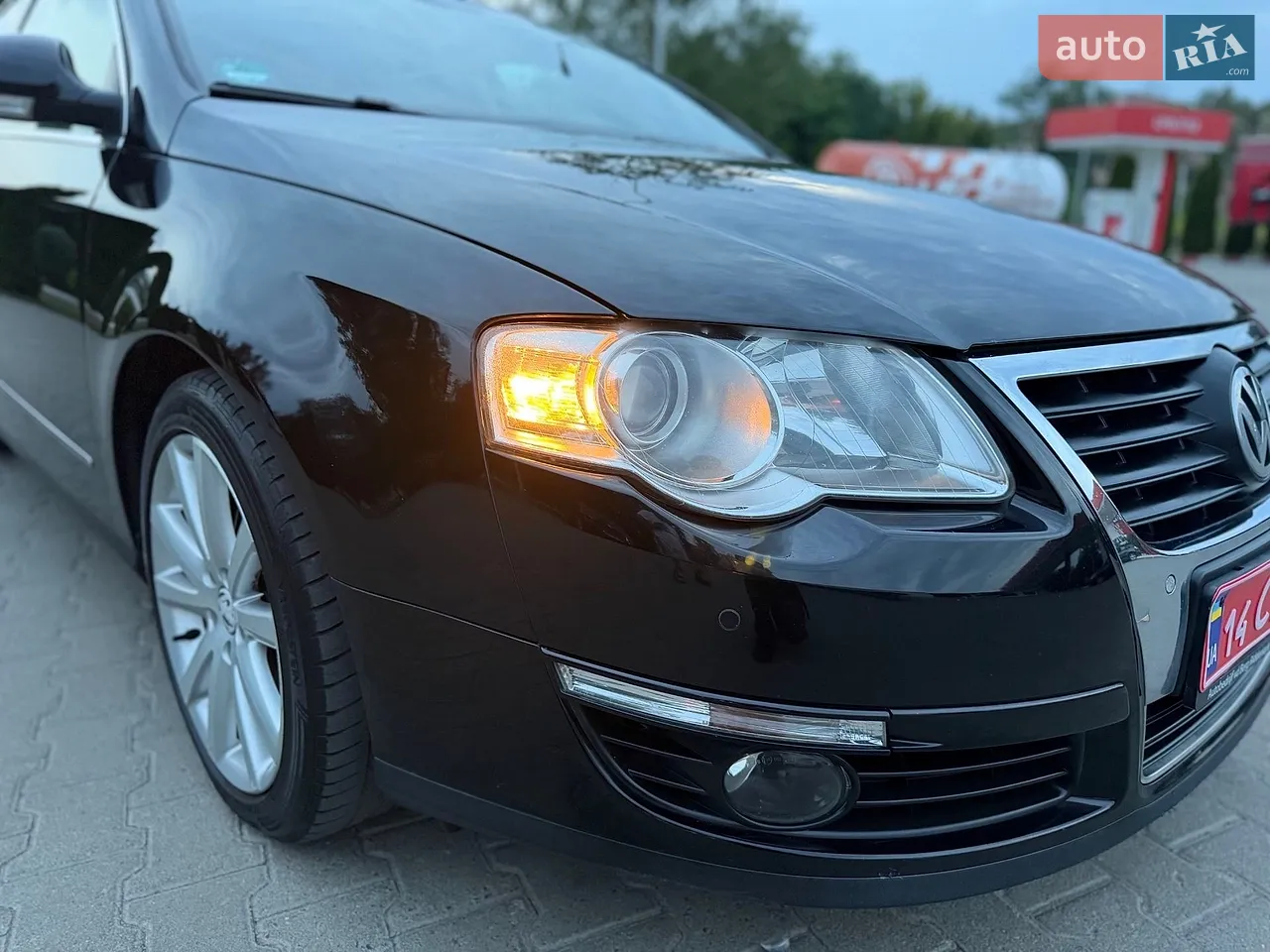 2010 Volkswagen Passat - мініатюра 5