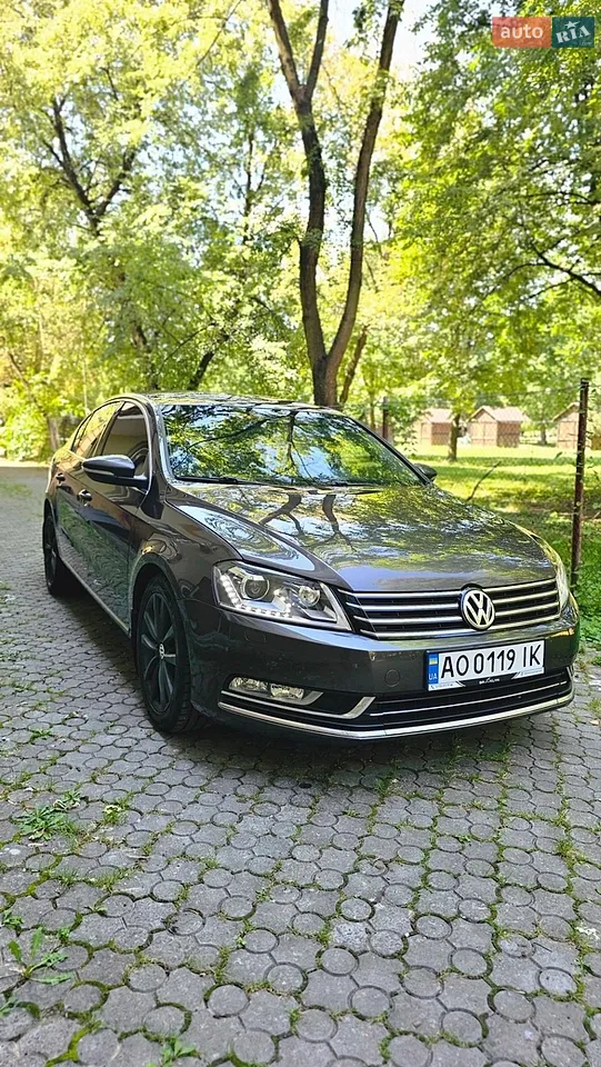 2013 Volkswagen Passat - мініатюра 4