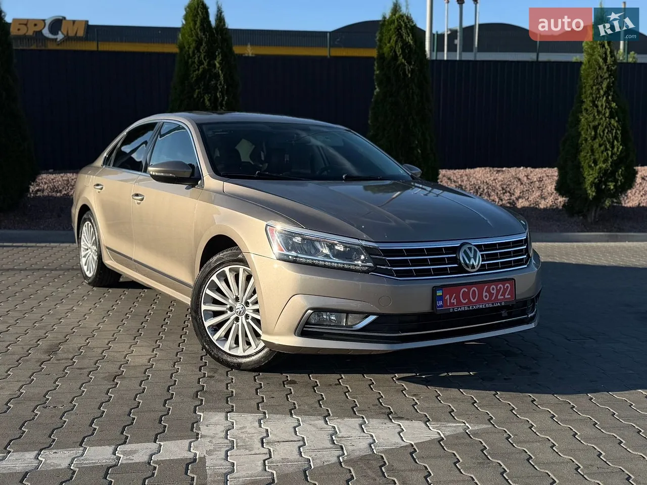 2016 Volkswagen Passat - фото 1