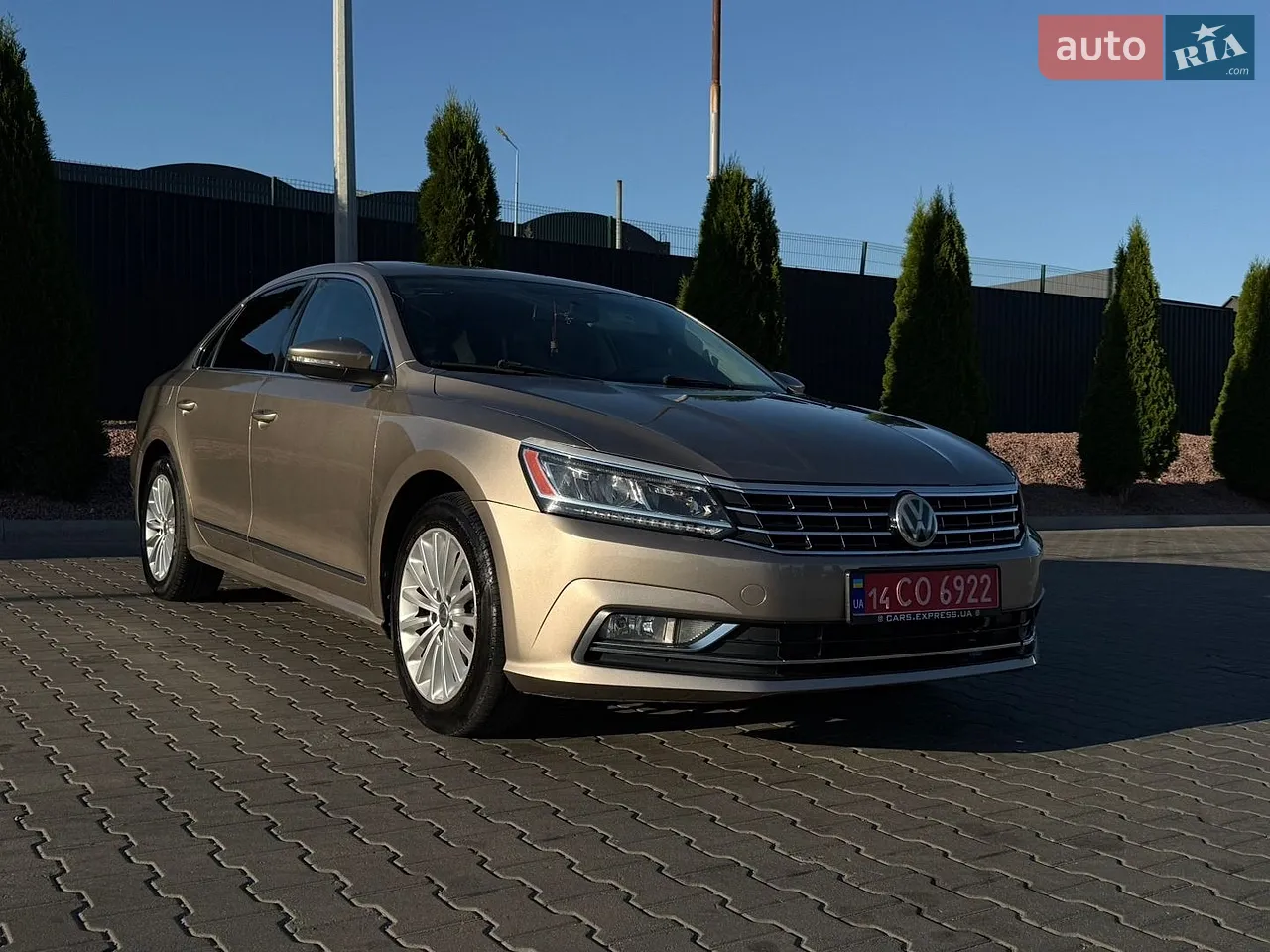 2016 Volkswagen Passat - мініатюра 5