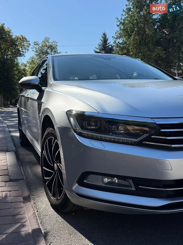 2018 Volkswagen Passat - мініатюра 3