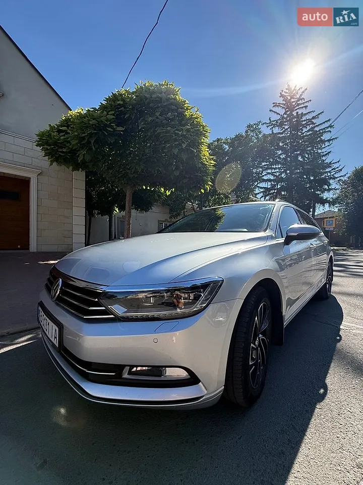 2018 Volkswagen Passat - мініатюра 4