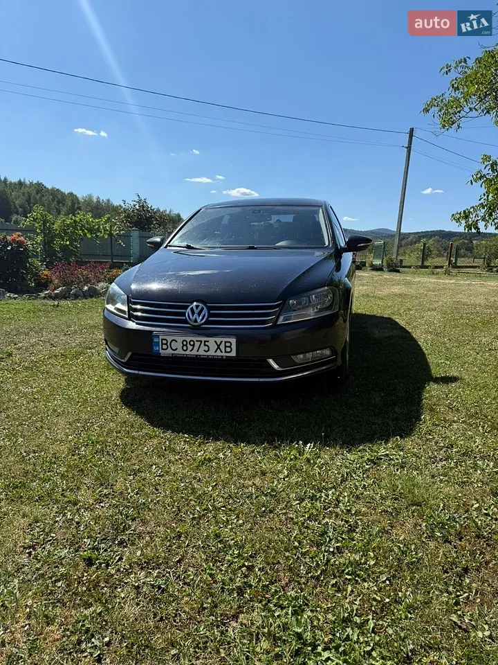 2013 Volkswagen Passat - фото 1