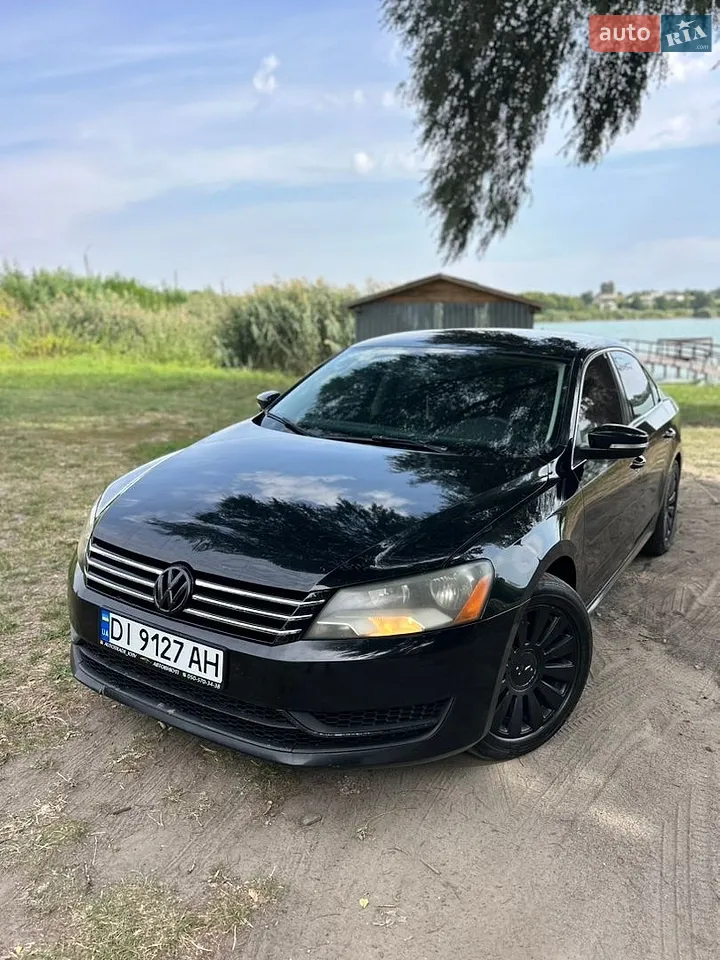 2013 Volkswagen Passat - фото 1