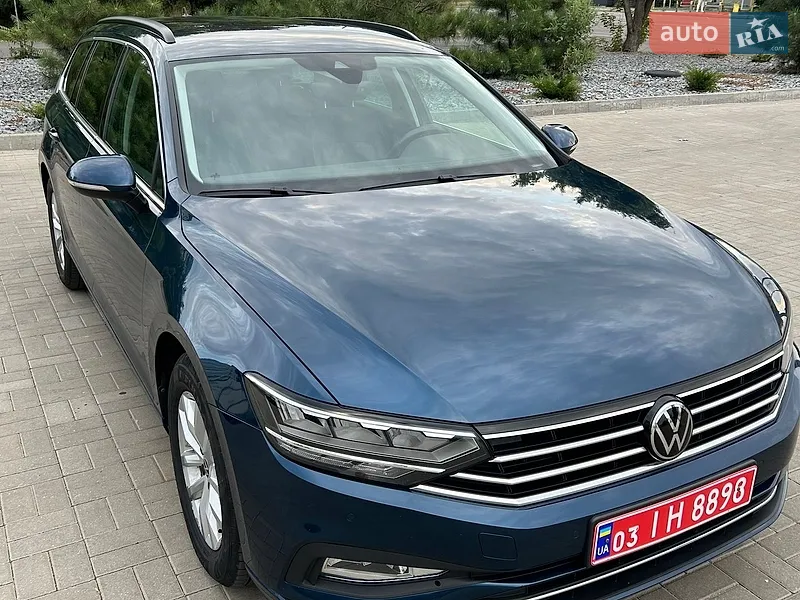 Volkswagen Passat 2022