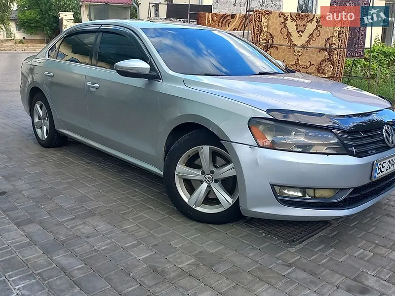 Volkswagen Passat 2011