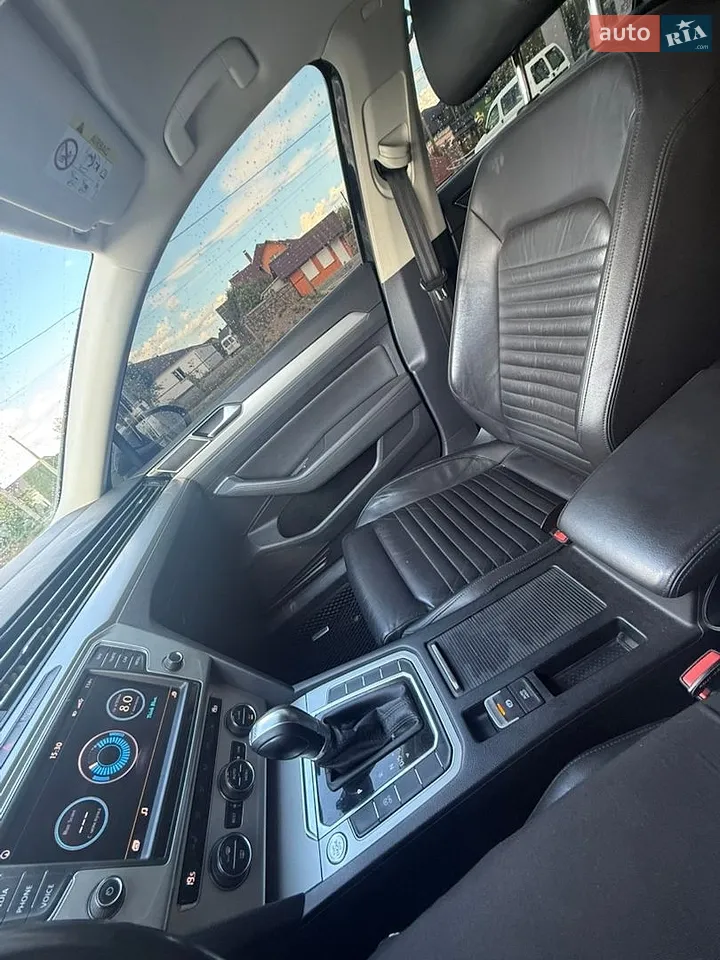 2016 Volkswagen Passat - мініатюра 4