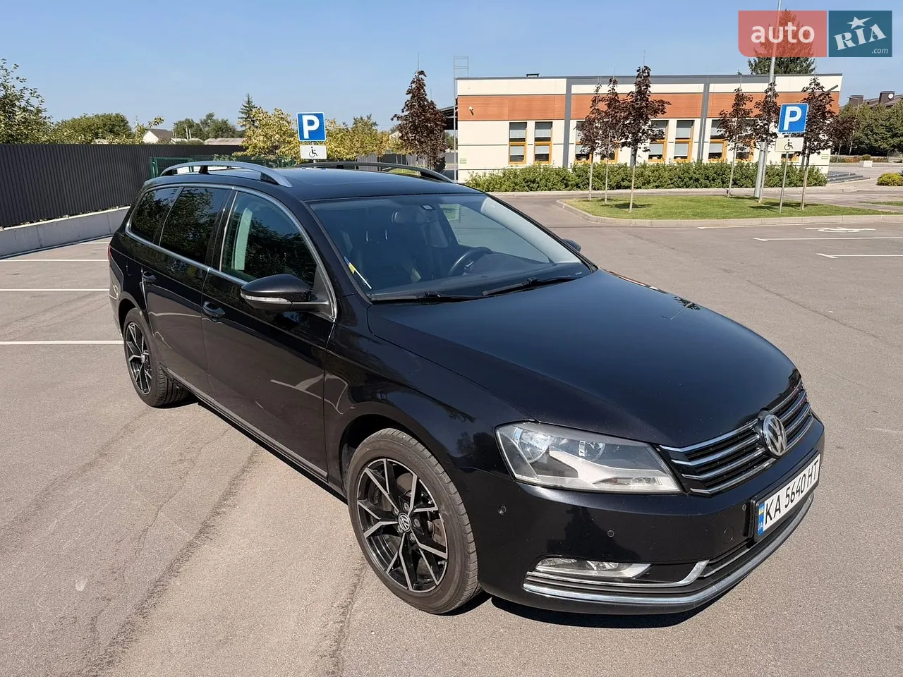 2010 Volkswagen Passat - мініатюра 3