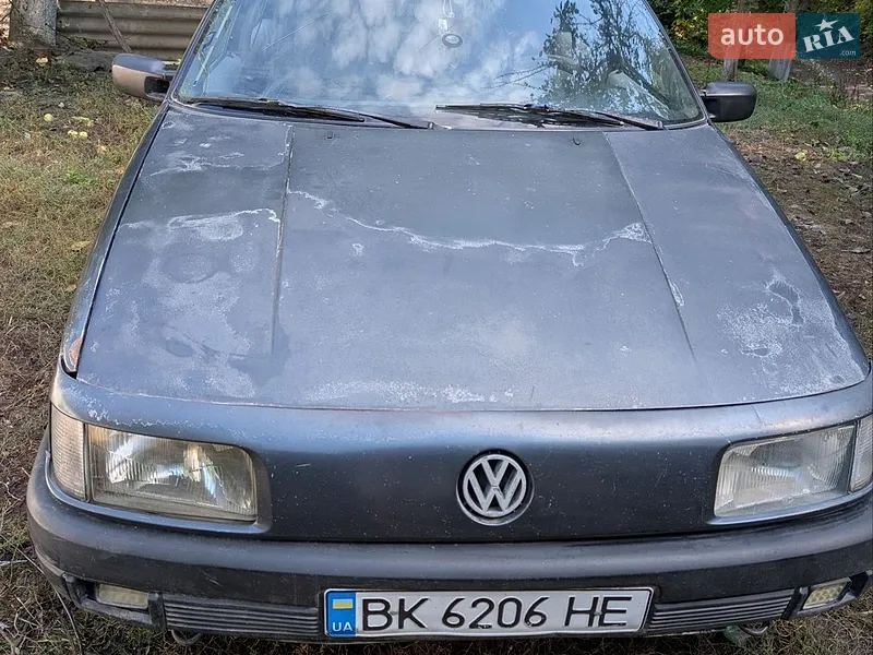 Volkswagen Passat 1990