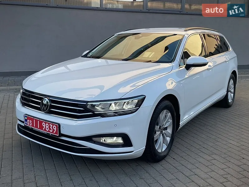 Volkswagen Passat 2023