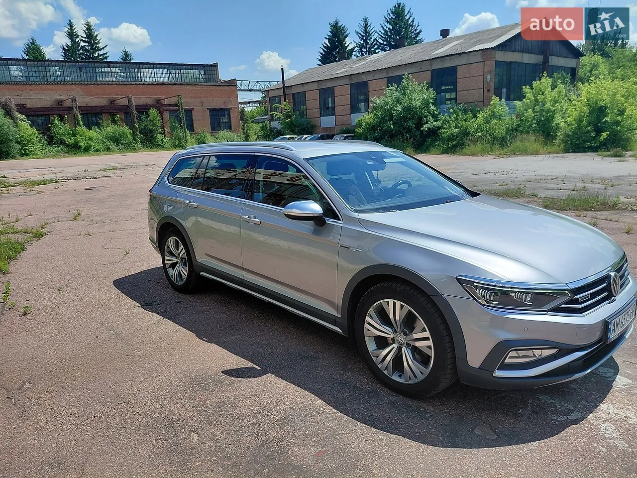 2019 Volkswagen Passat - фото 1