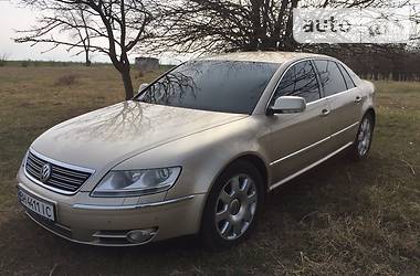 Volkswagen Phaeton  2005