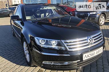 Volkswagen Phaeton  2012