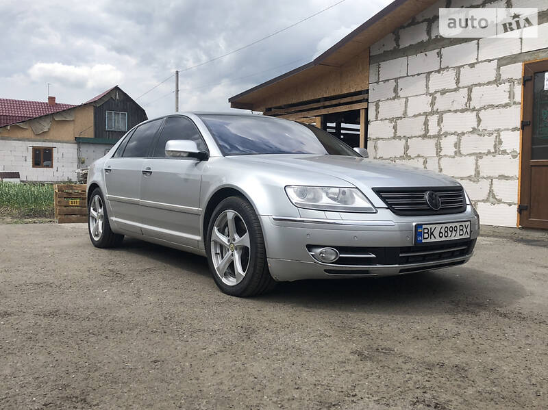 AUTORIA  27          Volkswagen  Phaeton