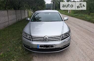 Volkswagen Phaeton  2013