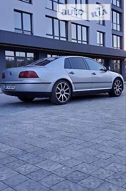 Volkswagen Phaeton  2005