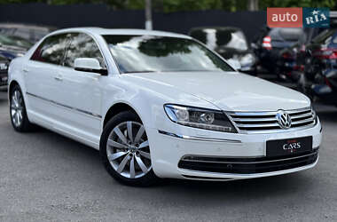 Volkswagen Phaeton  2014