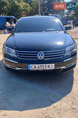 Volkswagen Phaeton  2010