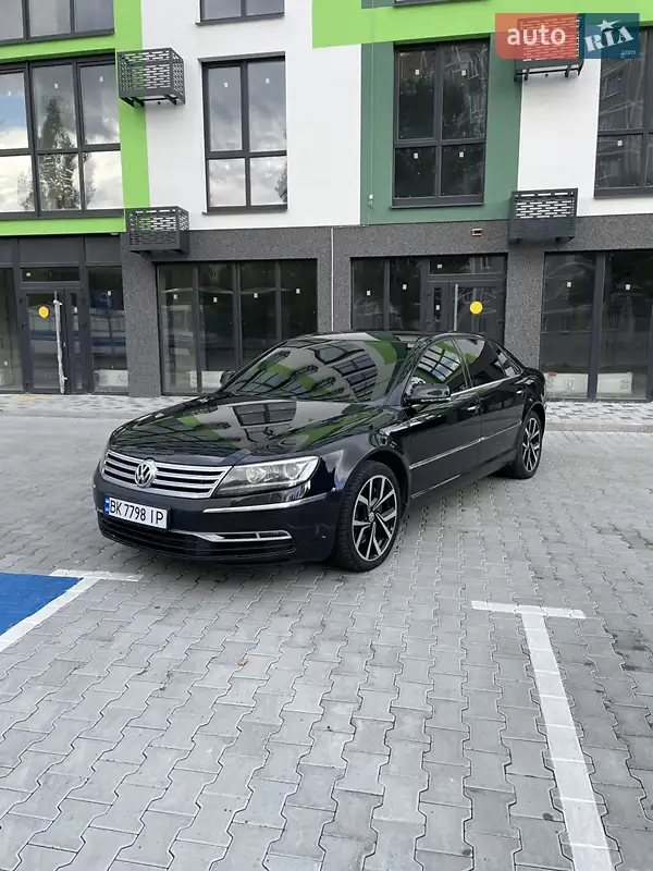 Volkswagen Phaeton 2011