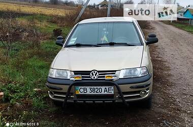 Volkswagen Pointer  2005