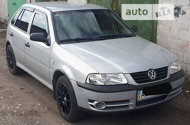 Volkswagen Pointer  2006